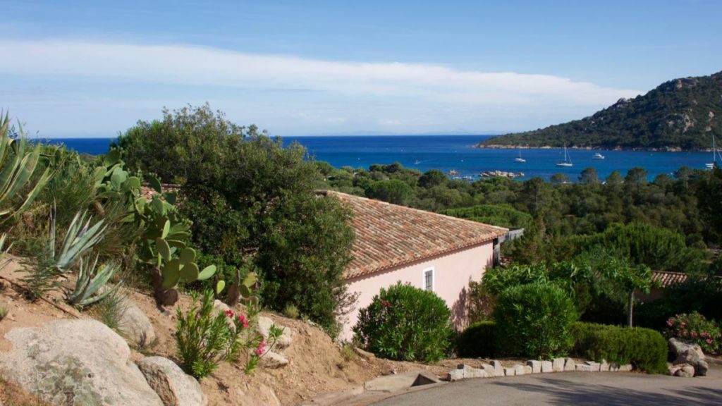 La résidence et la vue mer